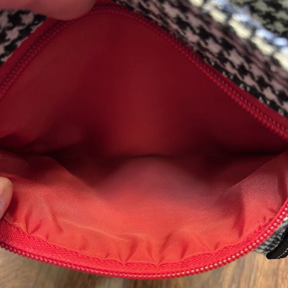 Kavu Keeper Crossbody Shoulder Bag Black Red Houndstooth Limited Edition Alabama - Picture 7 of 11